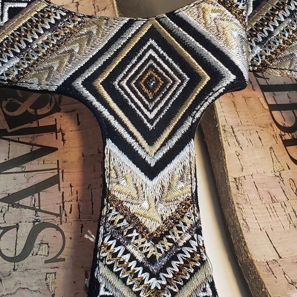 Sam & Libby Cork Thong Sandals Women's Size 8 Geometric Embroidered Aztec - Picture 3 of 8